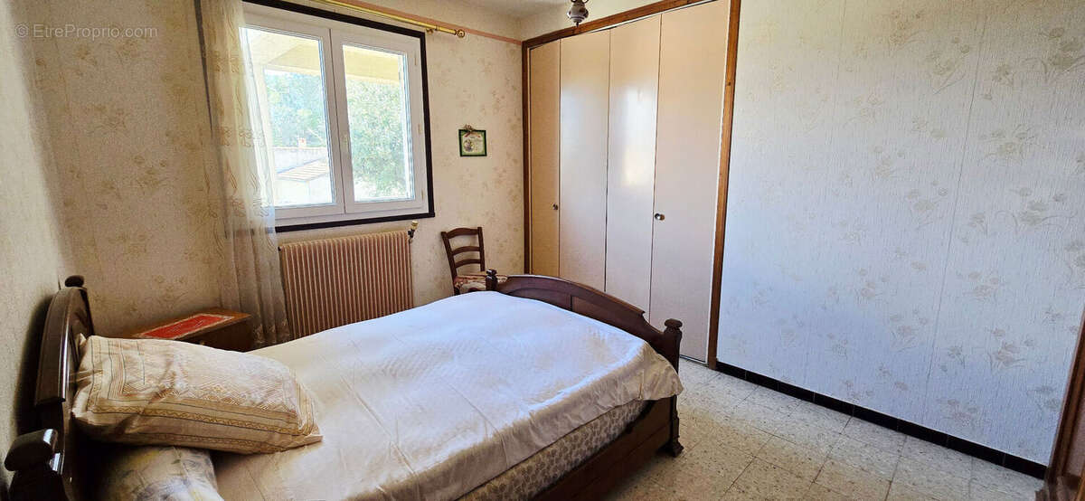 Maison à BAGNOLS-SUR-CEZE