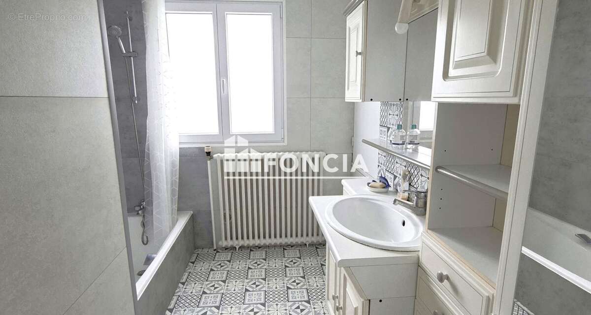 Un havre de paix avec potentiel unique ! - photo 10