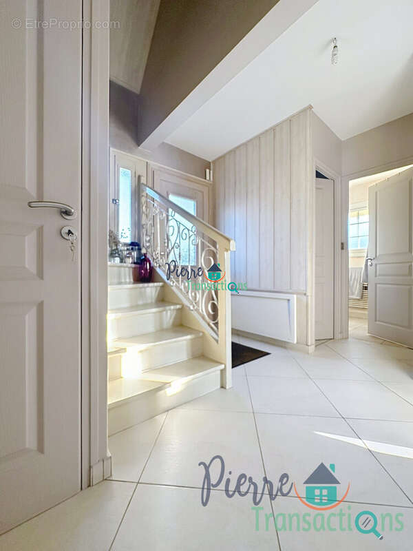 Maison à LILLEBONNE