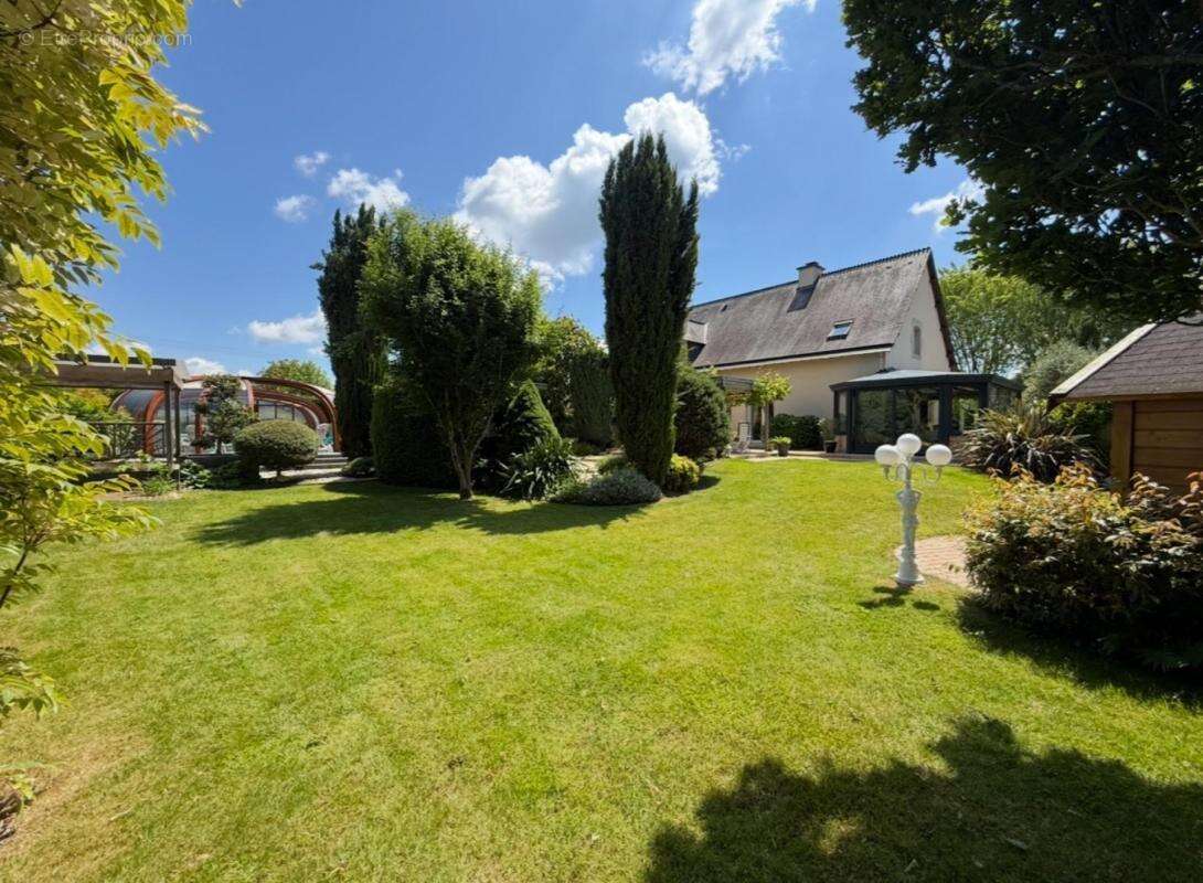 Maison à MALESTROIT