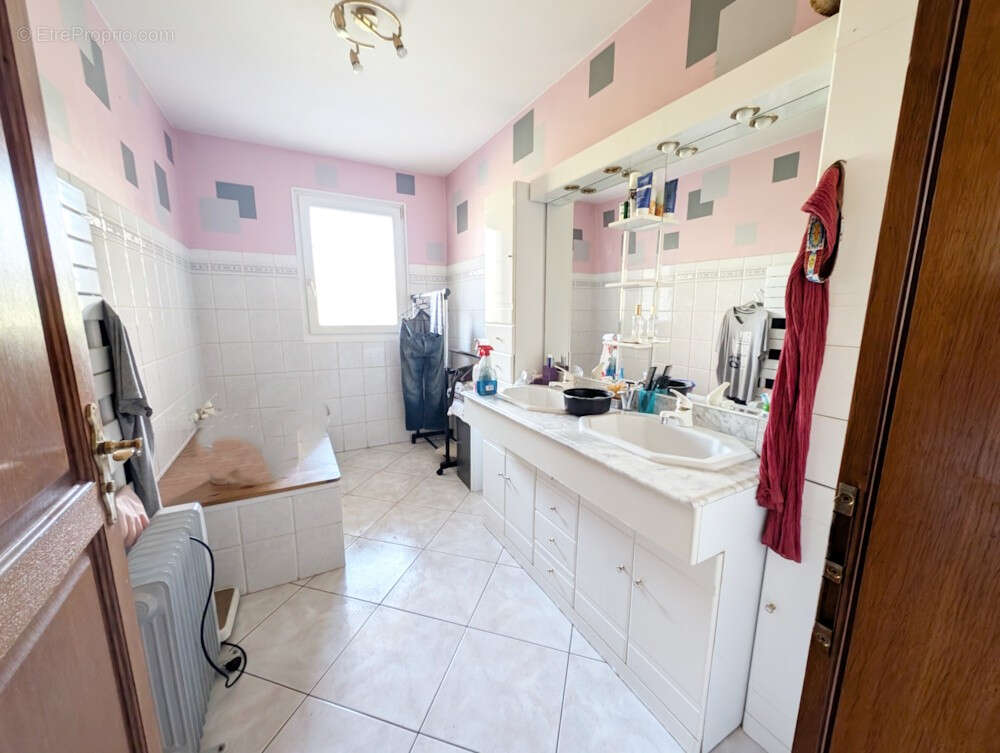 Maison à THEY-SOUS-MONTFORT