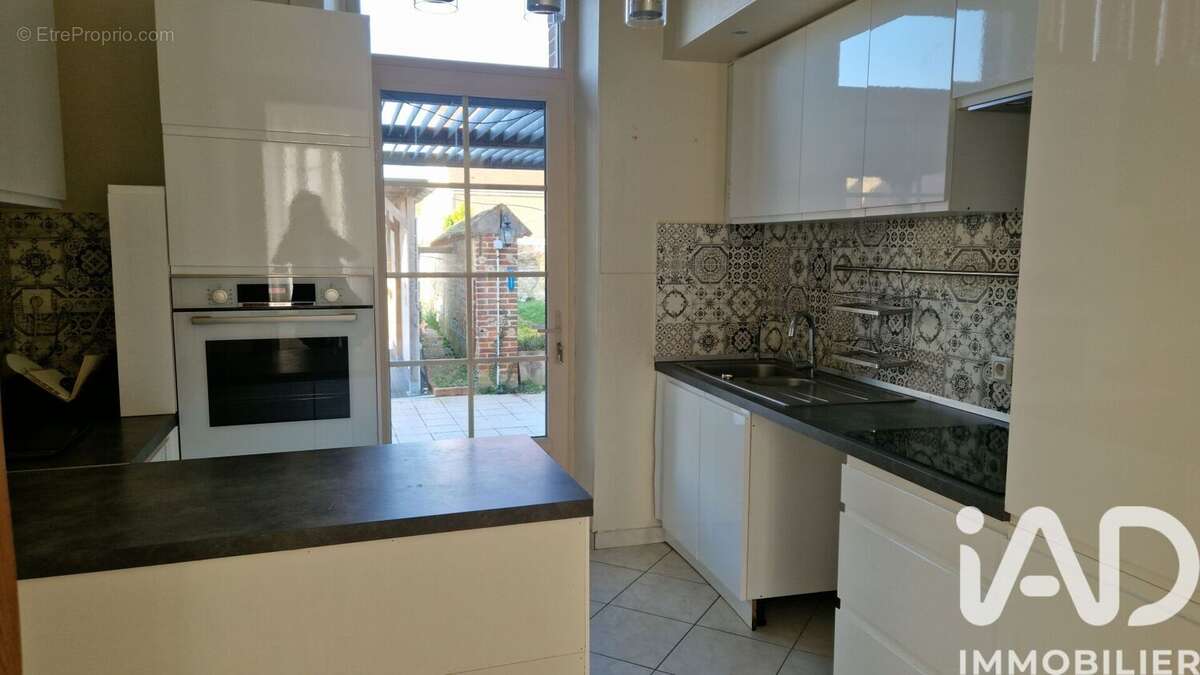 Photo 5 - Maison à NEUVY-SAUTOUR