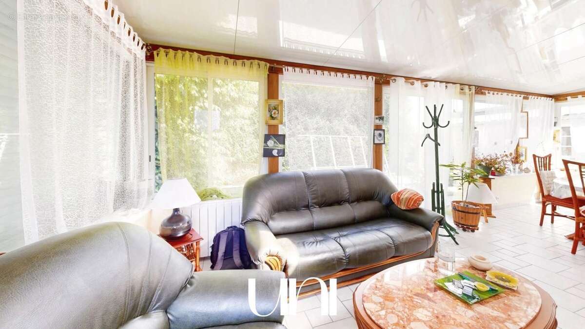 Maison à FLEURY-SUR-ORNE