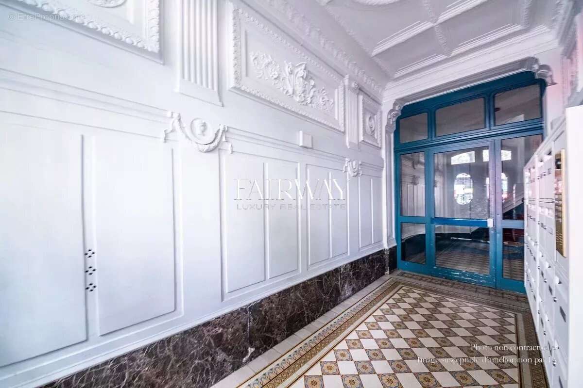 Appartement à PARIS-10E