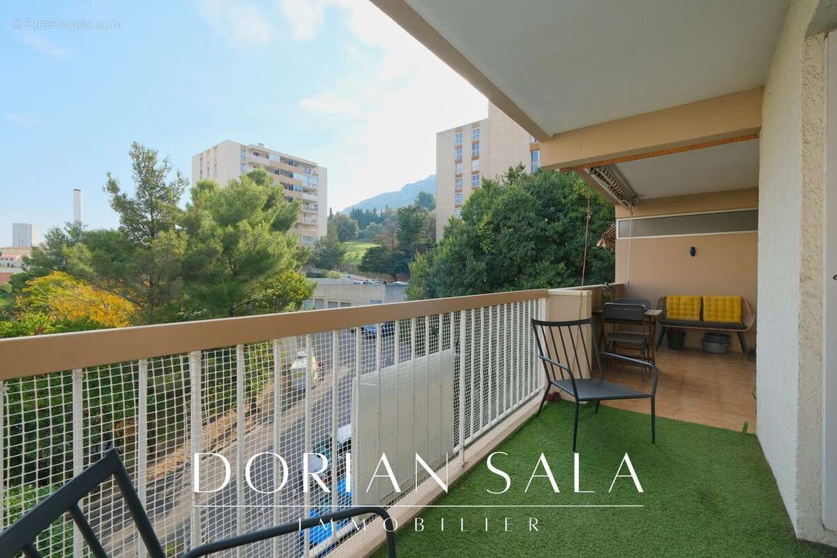 Appartement à MARSEILLE-11E