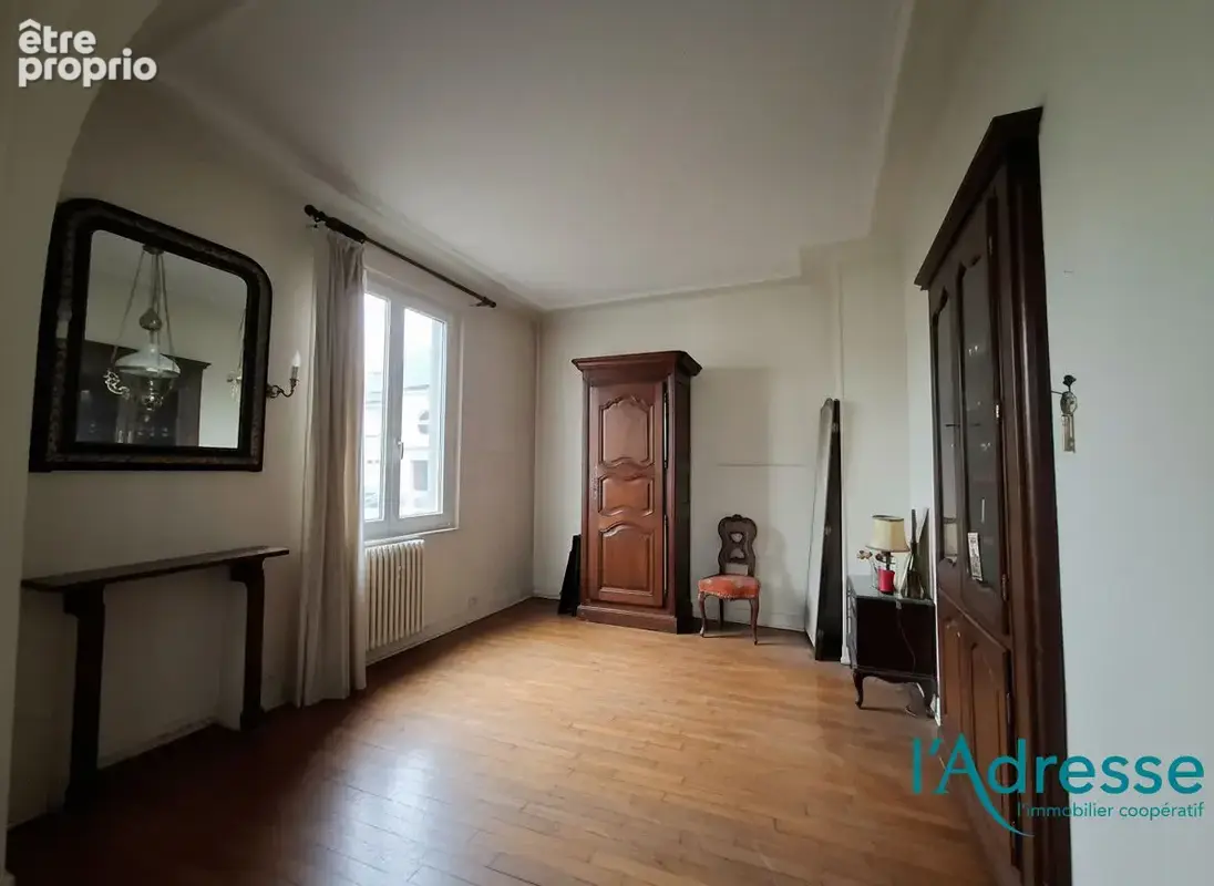 Maison  8 pièces 10.88 ares - photo 6