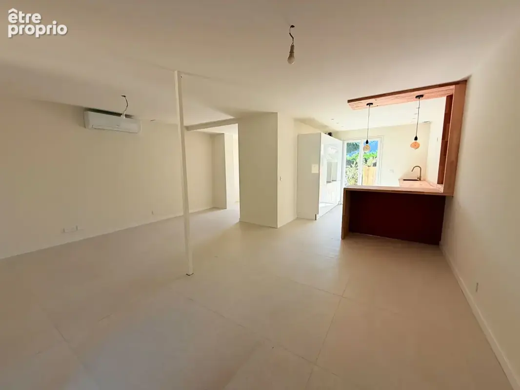 CARROS : Maison 4 pièces avec Garage - photo 2