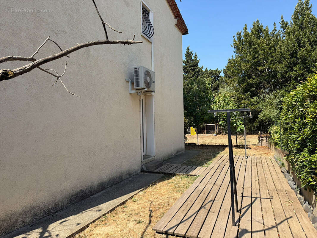 Maison indépendante 147 m² sur parcelle 390 m² Carcassonne - 6 chambres. - photo 16