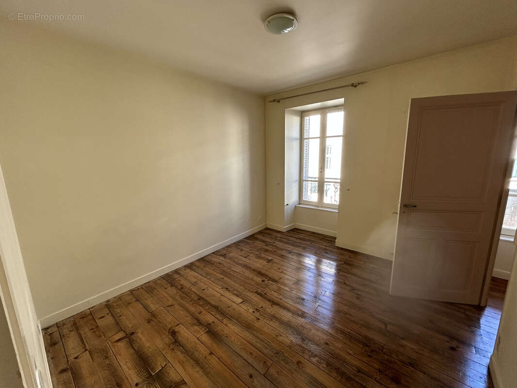 Appartement à ESPALION