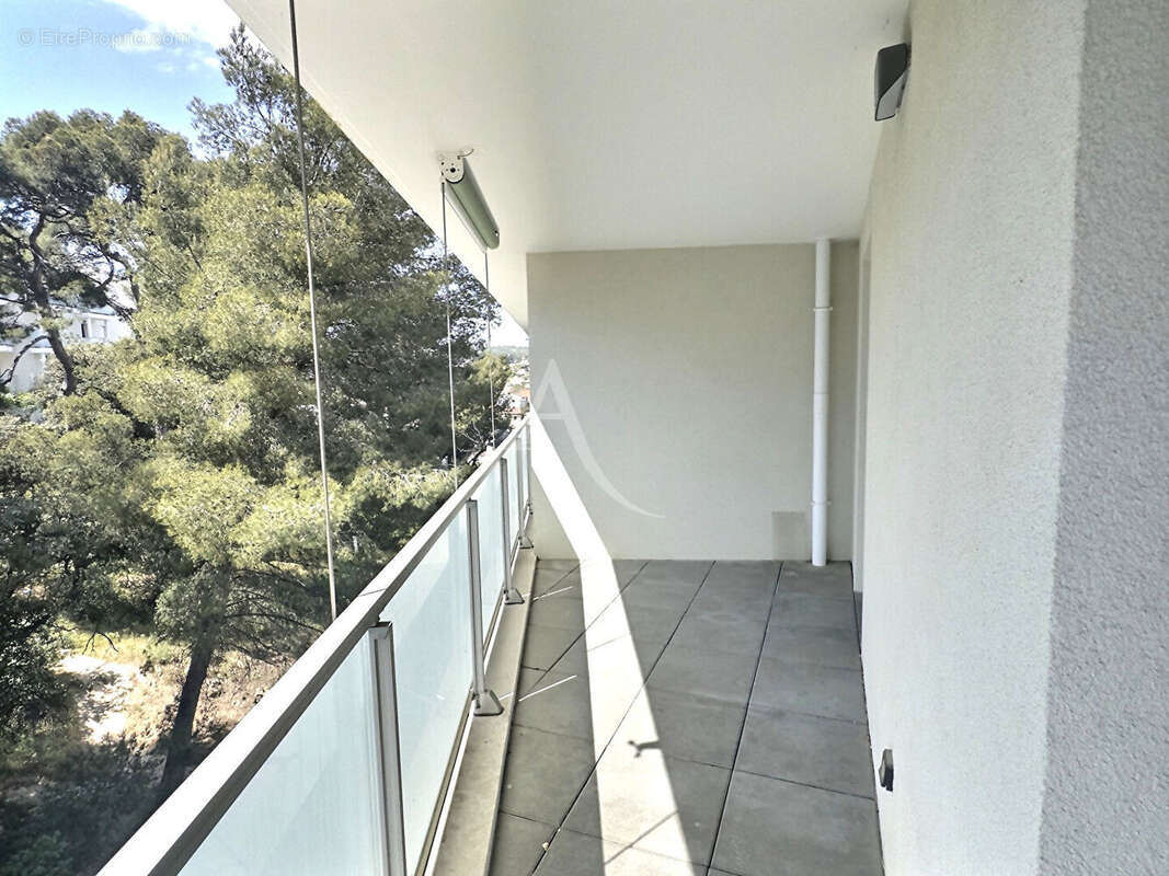 Appartement à MARSEILLE-13E