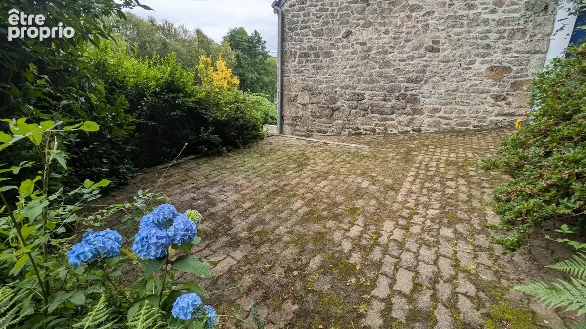 À 8 kilometres de Baud  Maison en pierres, début XXe siècle, face au Blavet - photo 5