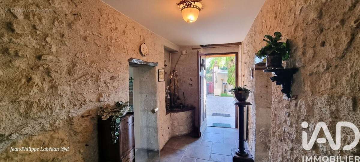 Photo 2 - Maison à SAINT-ROMAIN-LE-NOBLE