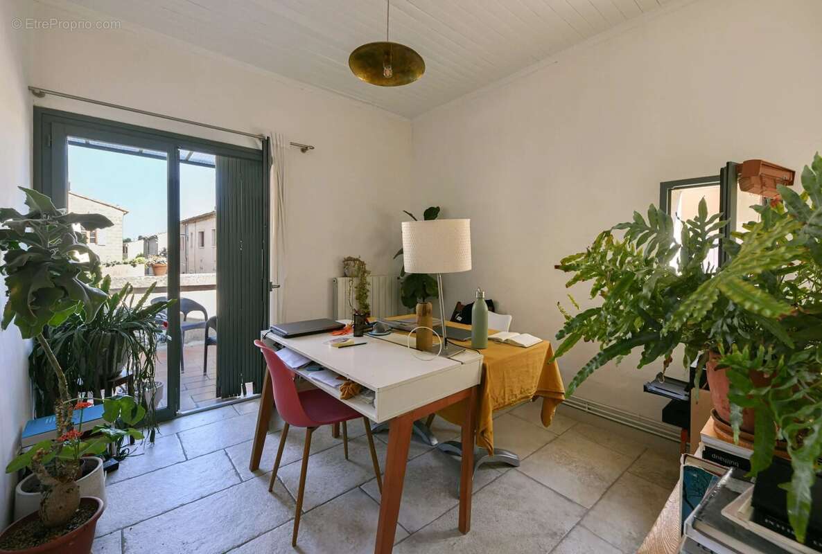 Maison à SAINT-QUENTIN-LA-POTERIE