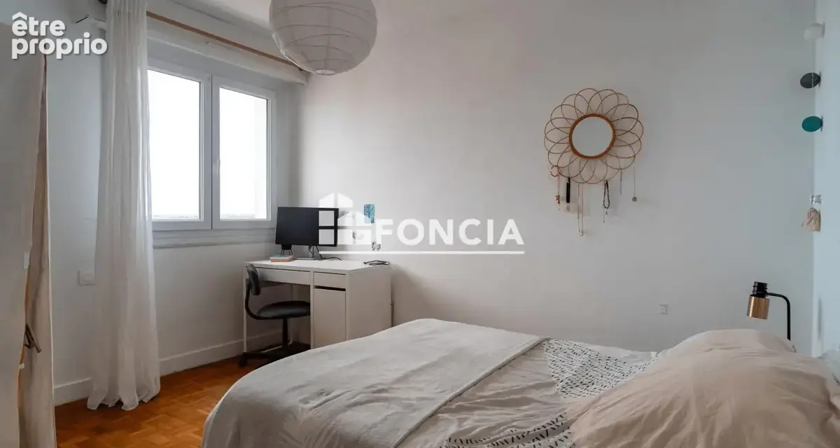 Appartement type 4 à proximité du centre-ville - photo 8