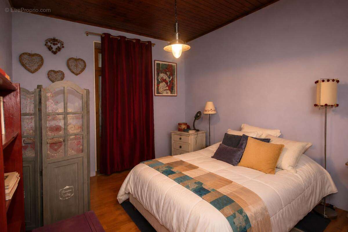 Maison à CAMARES