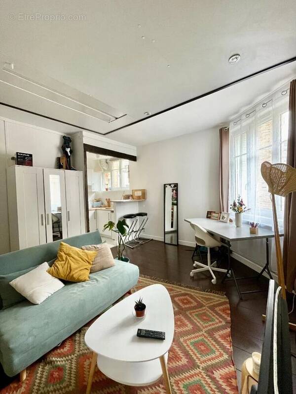 Appartement à PARIS-20E