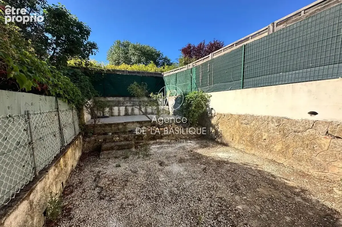 Maison 3 pièces 68 m² à vendre à Saint-Maximin-La-Sainte-Baume (83470) - photo 9