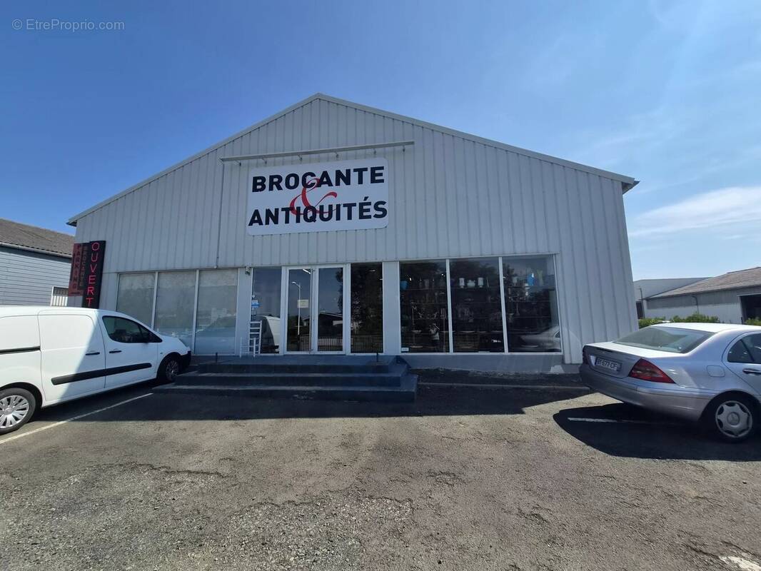 Commerce à BONCHAMP-LES-LAVAL