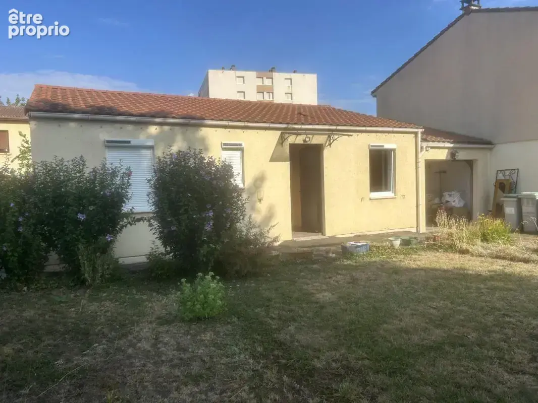 Gerzat maison f4 plain pied 74 m2 avec garage - photo 2