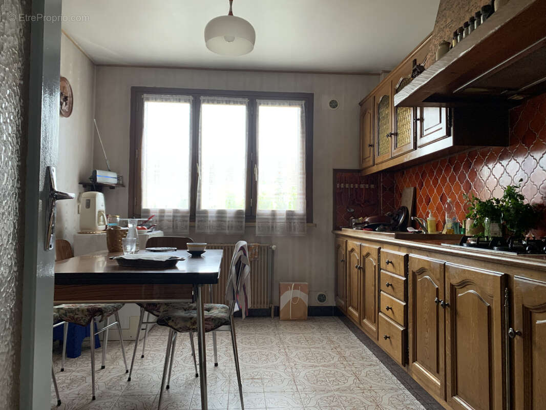 Maison à LES MUREAUX