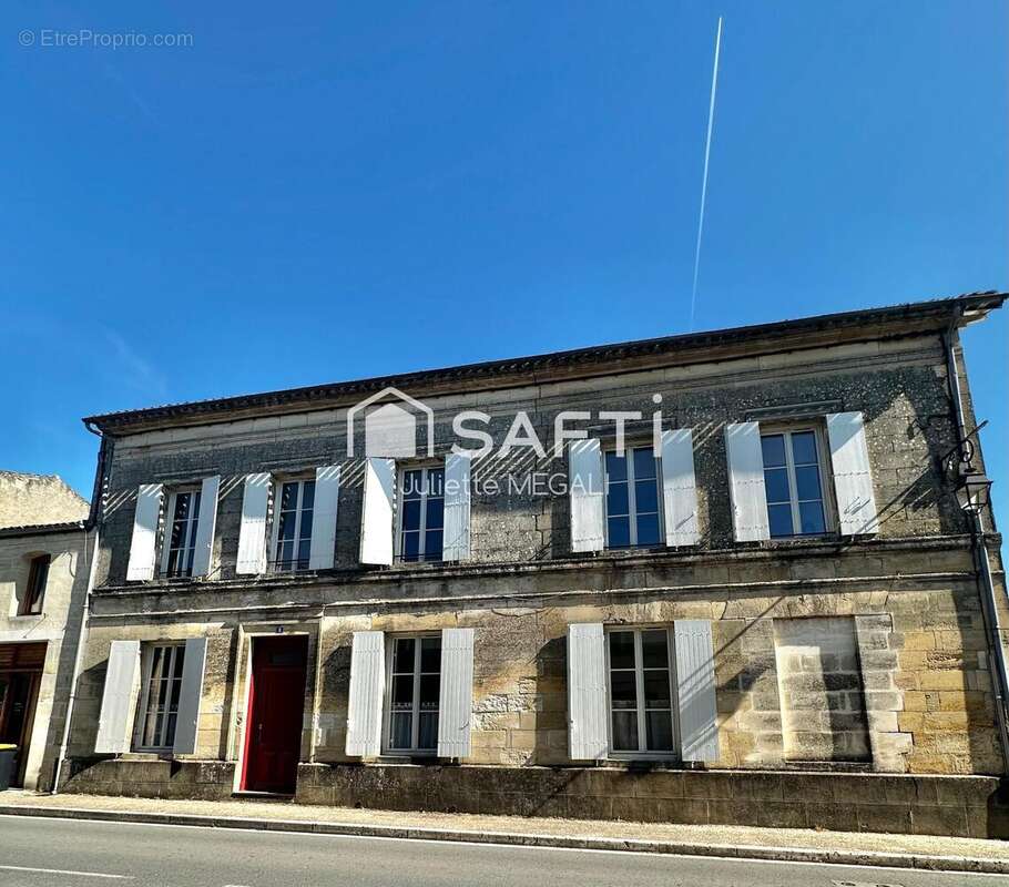 Maison 345 m² à Montagne  - photo 2