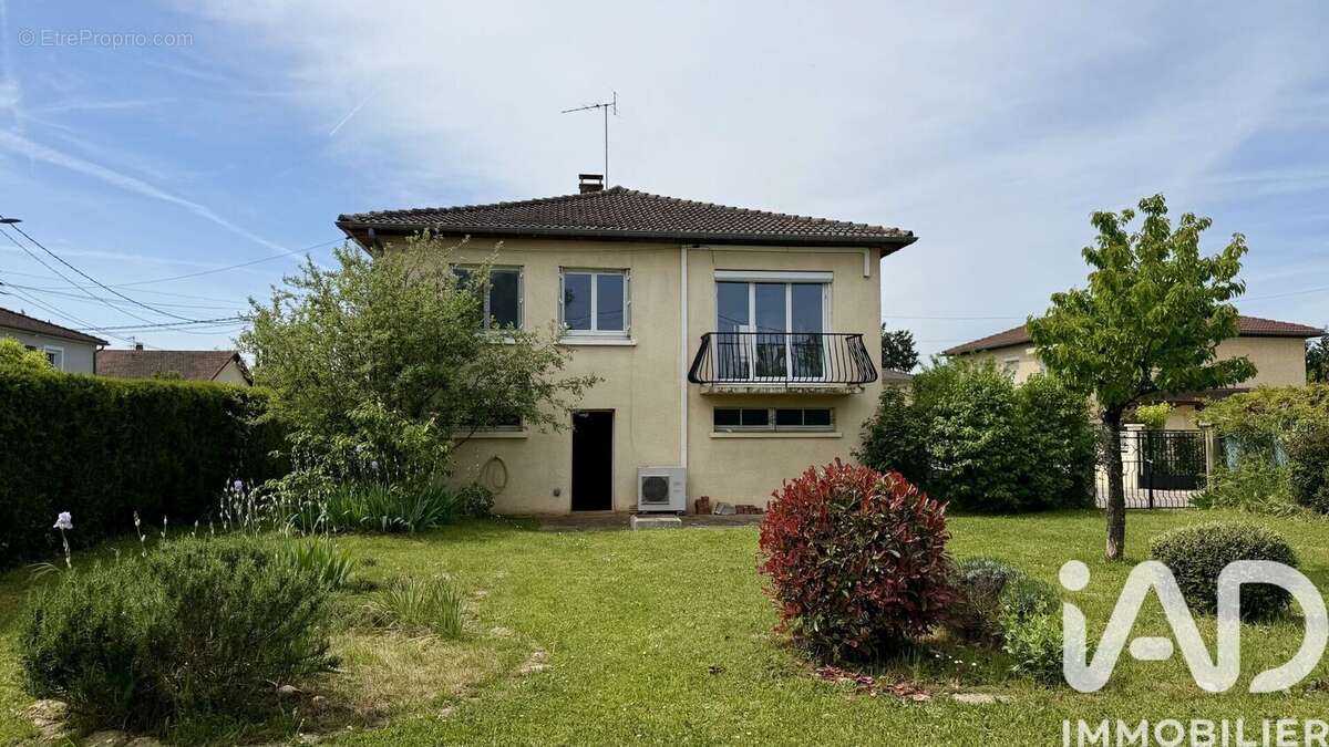 Photo 2 - Maison à MEYZIEU