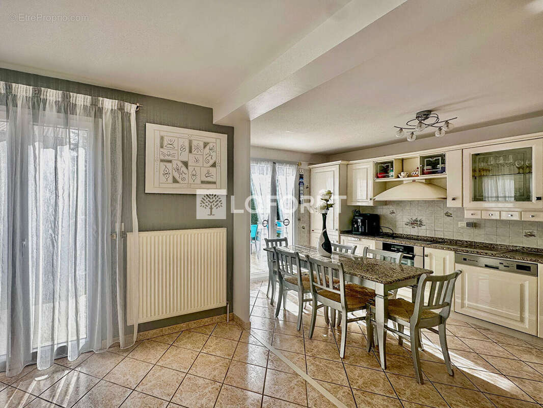 Maison à CLAIX