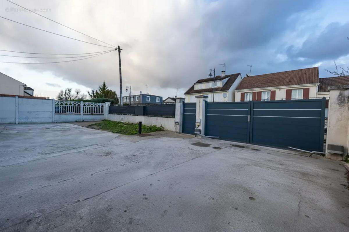 Appartement à CHELLES