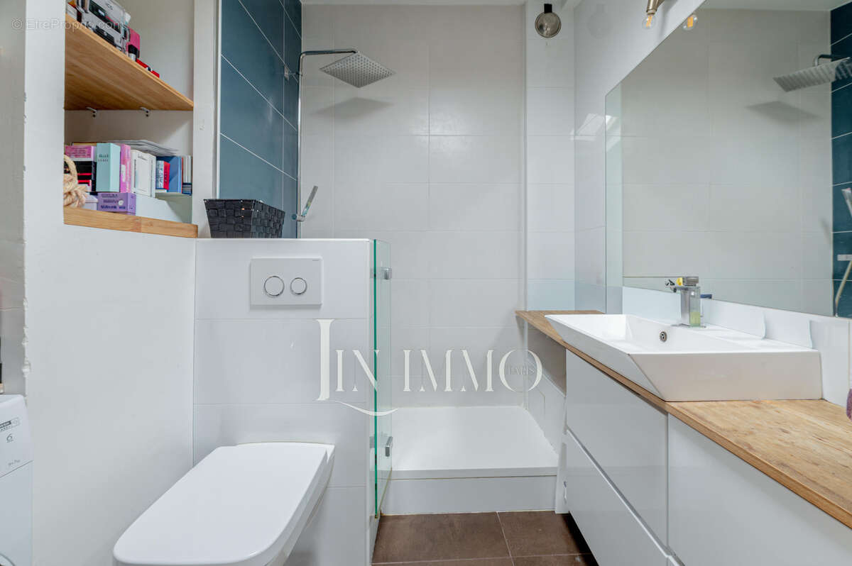 Appartement à PARIS-14E