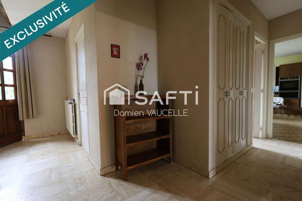 Maison 216 m² à Le Teilleul  - photo 9