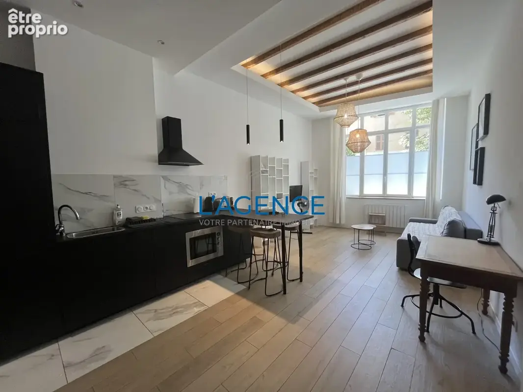 Appartement à HYERES