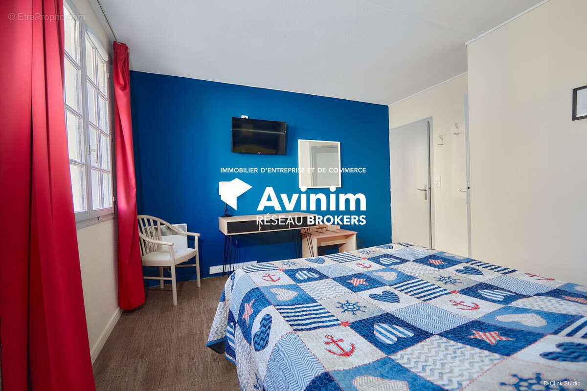 Commerce à ROCHEFORT-SUR-NENON