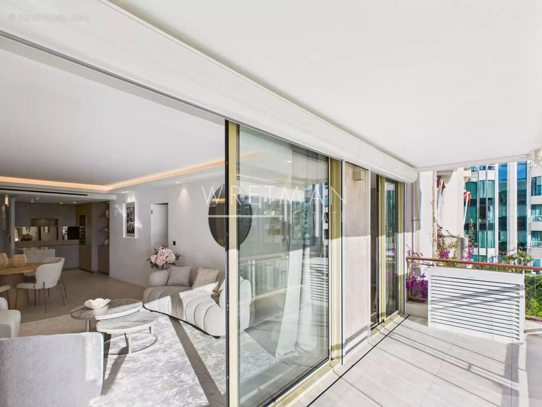 Appartement à CANNES