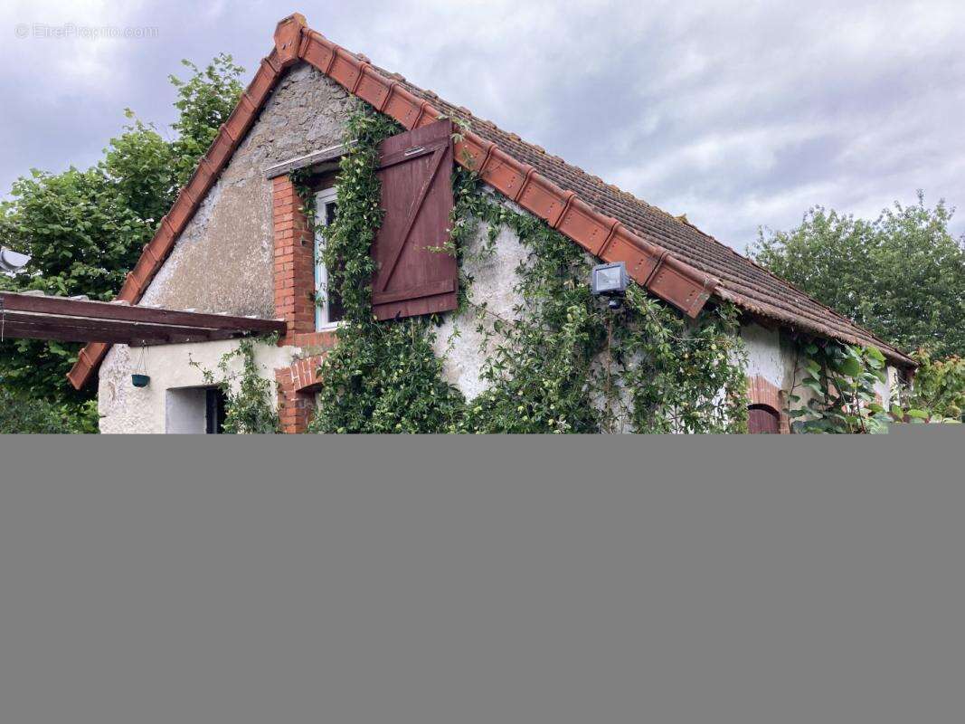 Maison à CHAMPILLET