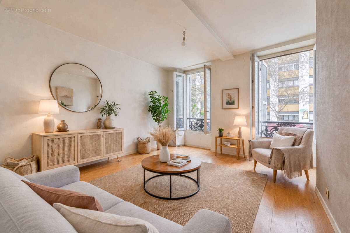 Appartement à PARIS-20E
