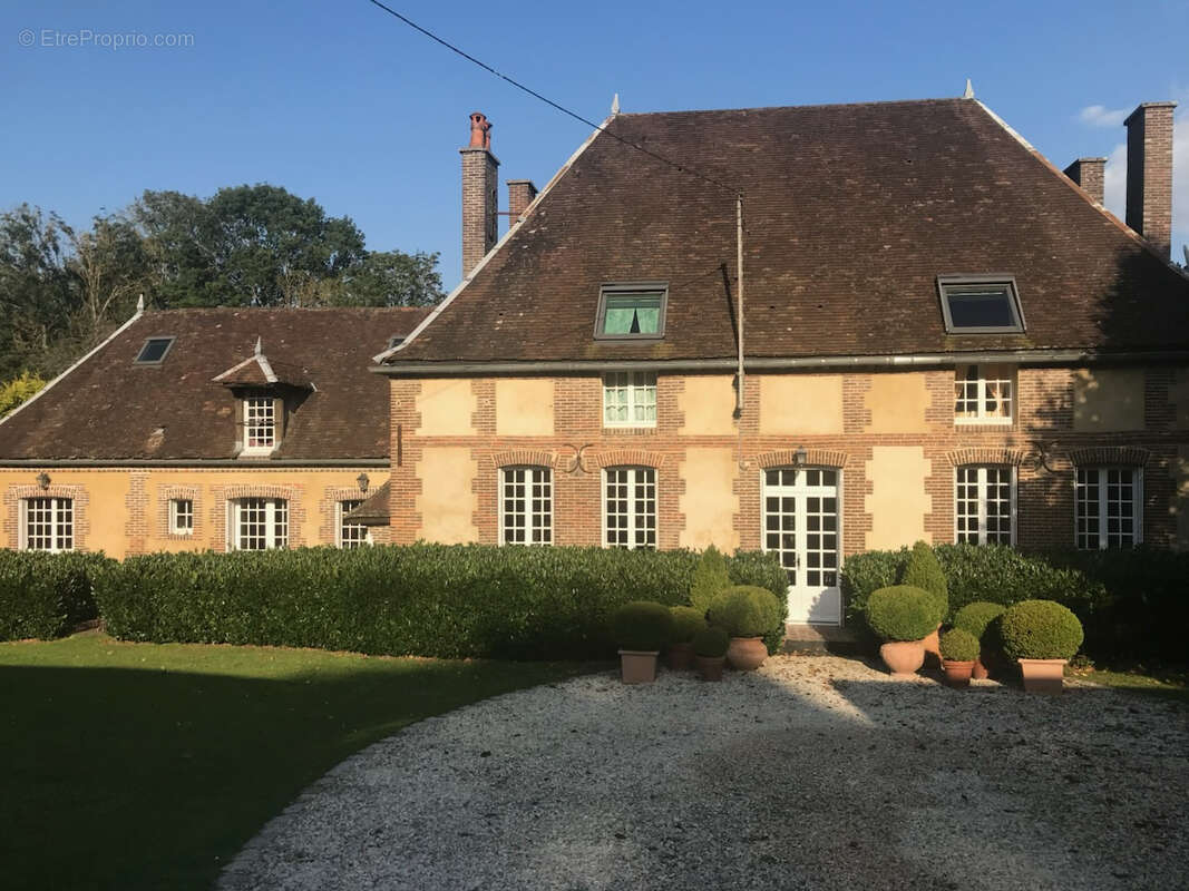 Maison à AIX-EN-OTHE