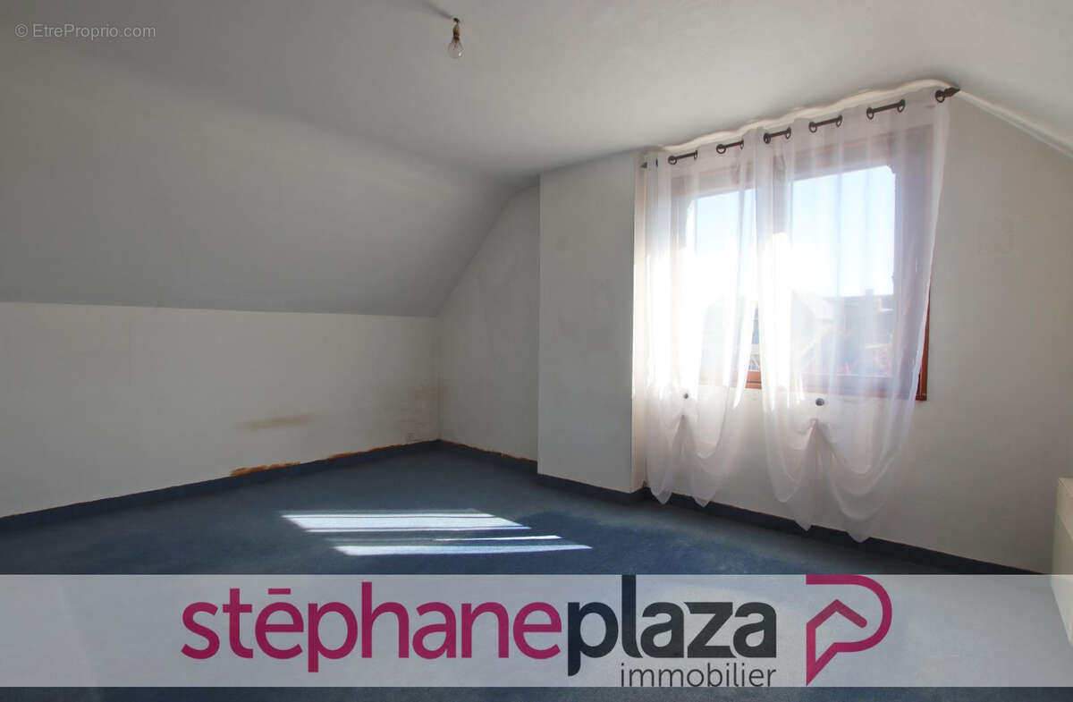 Maison à LOUVIGNE-DE-BAIS