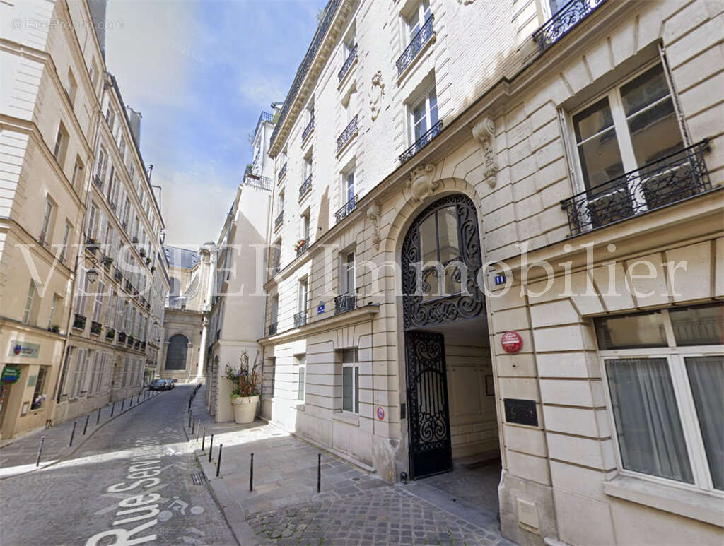 Appartement à PARIS-6E