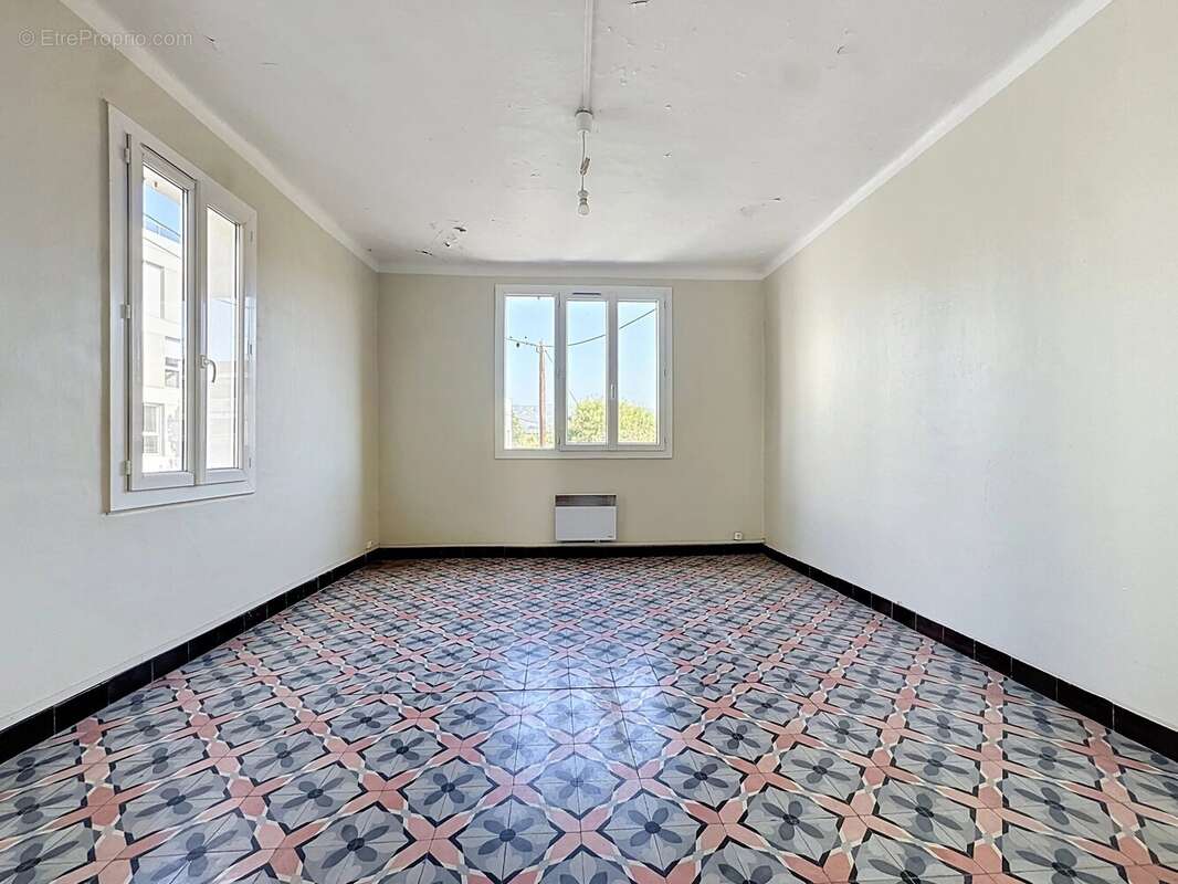 T2 48m2 avec terrasse et parking - photo 3