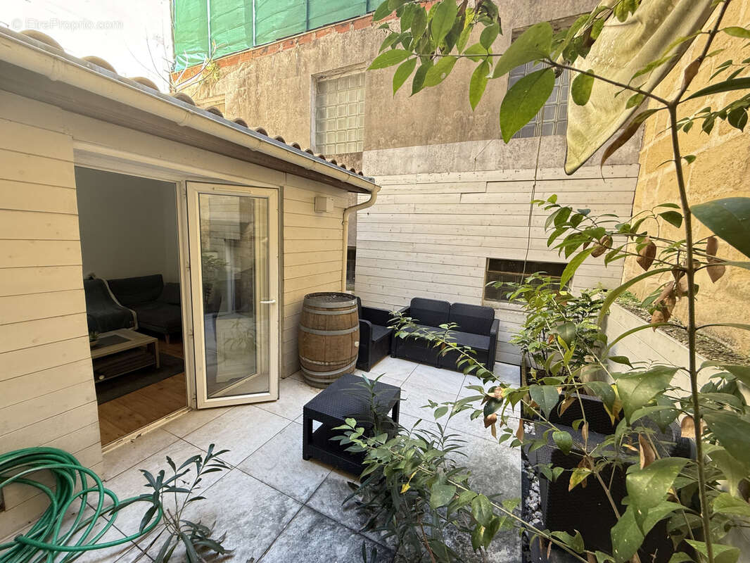 Appartement à BORDEAUX