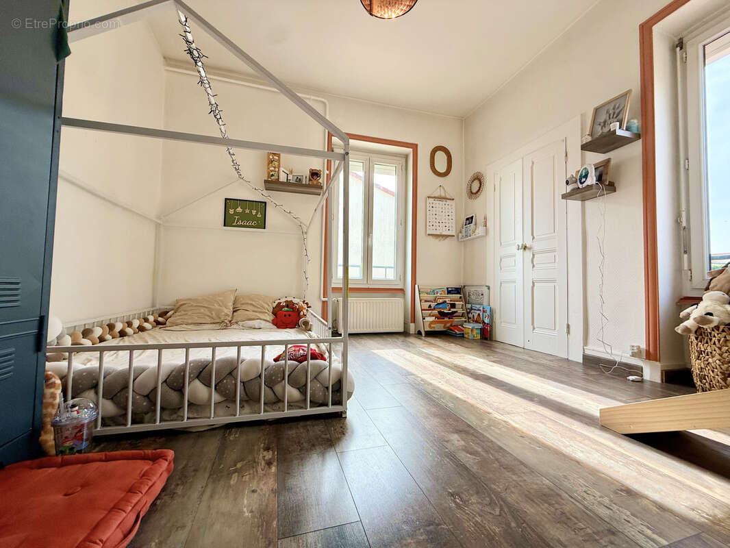 Maison à BOEN