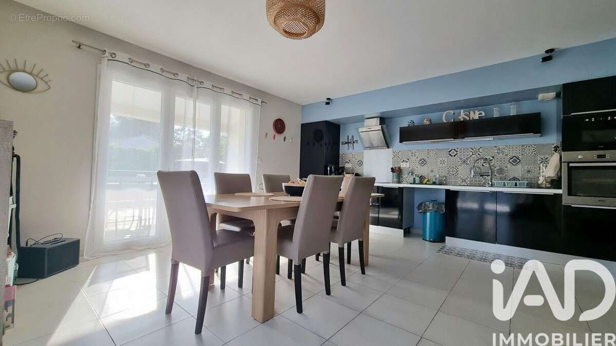 Photo 4 - Maison à ROUJAN