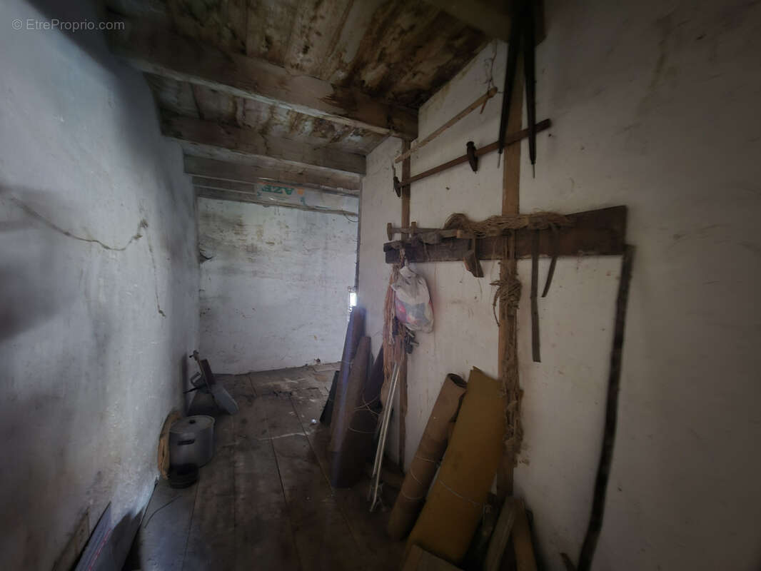 Maison à VEYRE-MONTON