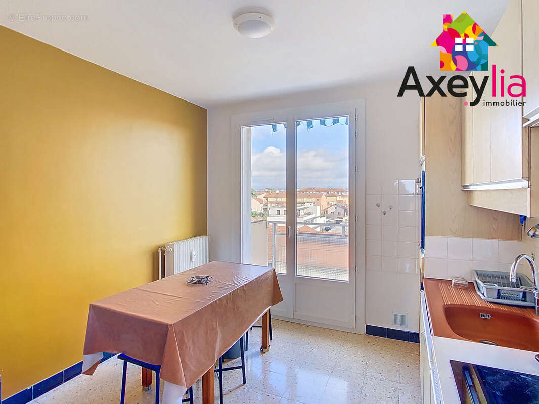 Appartement à RIORGES