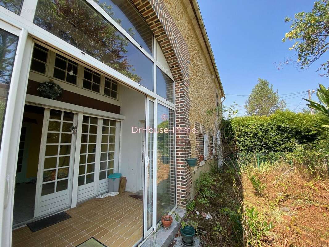 Maison 227 m² à Chessy-Les-Pres  - photo 3