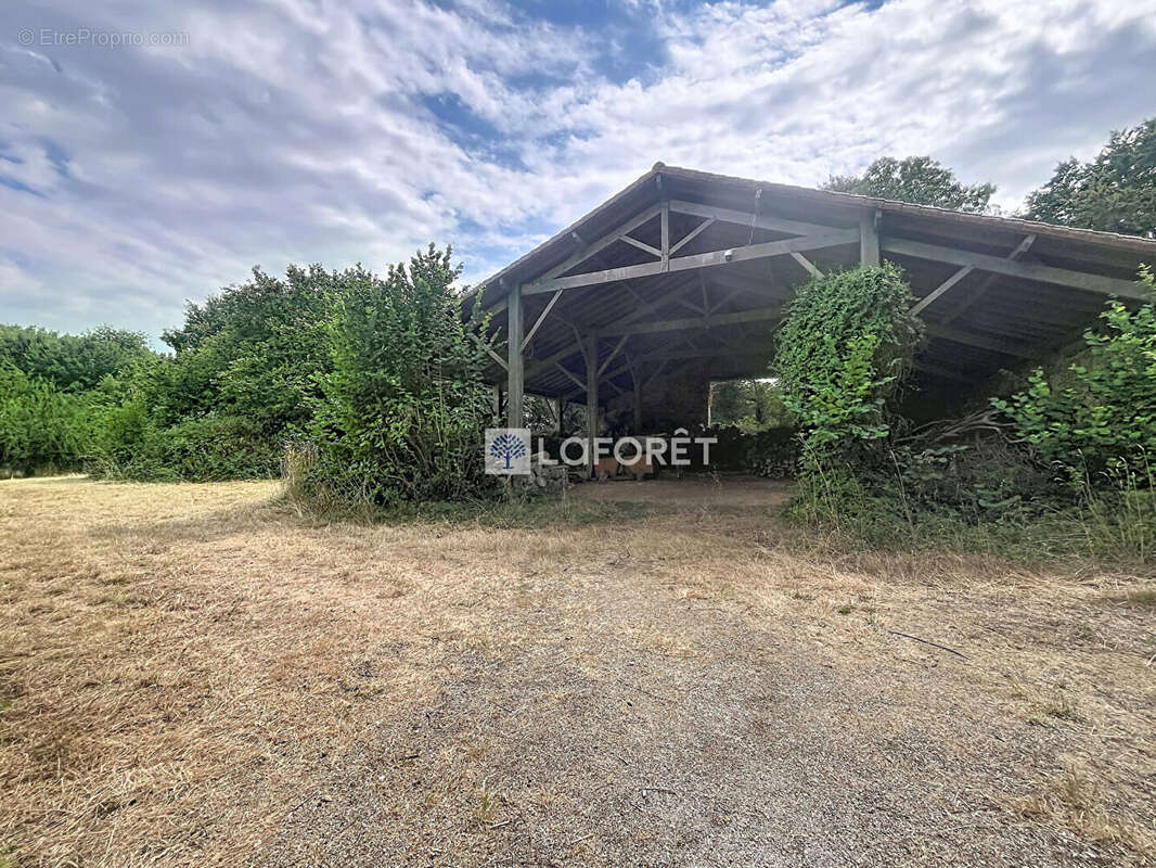 logis dépendances parcSecondigny 10 pièce(s) m2 - photo 19