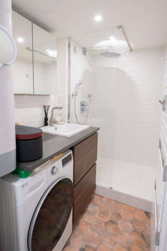 Appartement à PARIS-9E