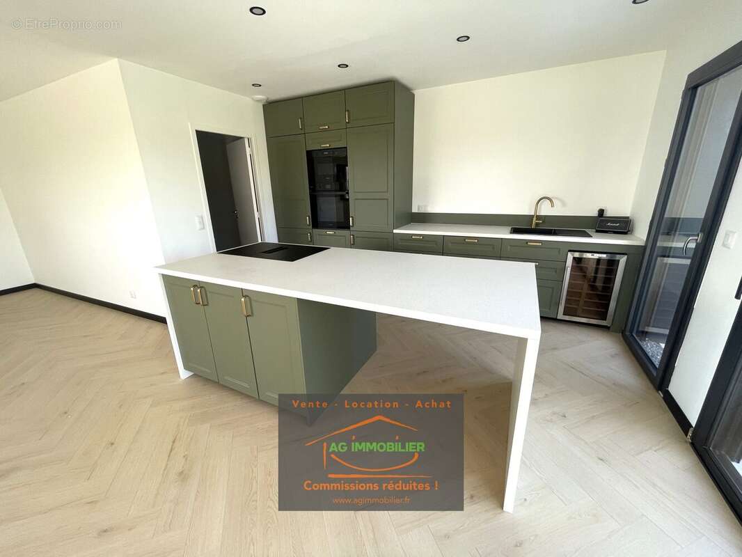 Maison à L'HERMITAGE