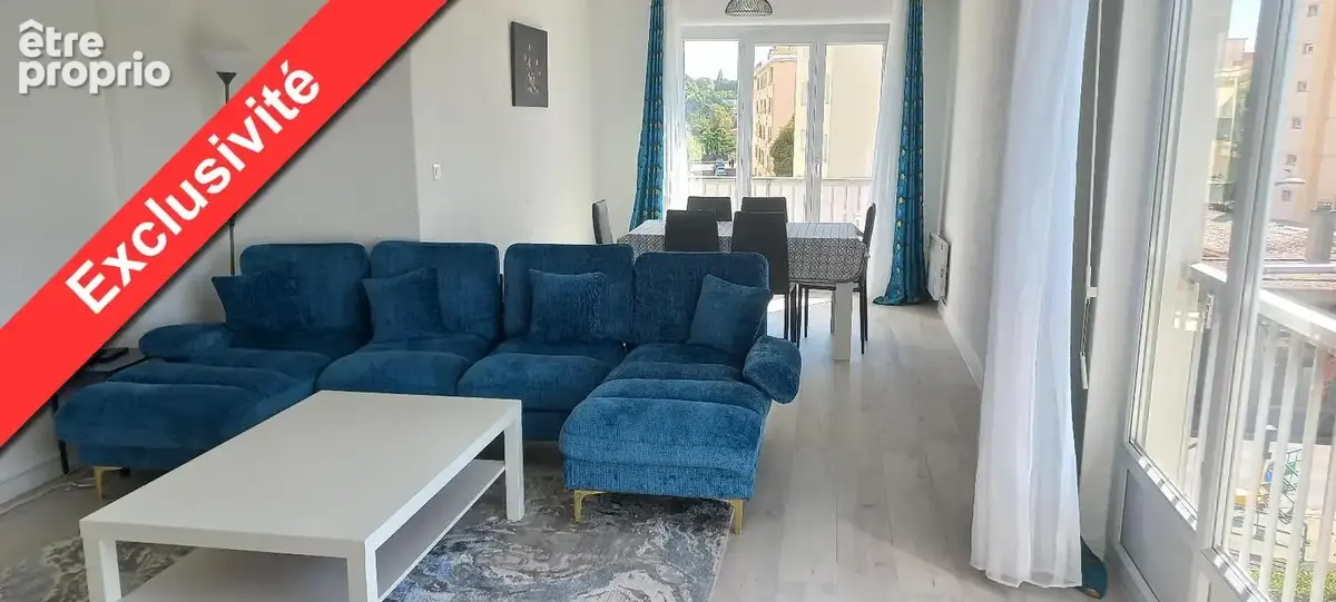   - Appartement à LYON-5E