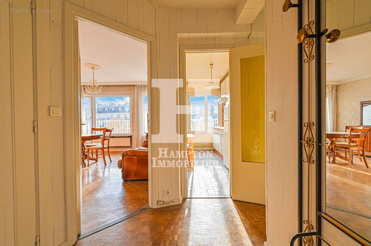 Appartement à PARIS-19E